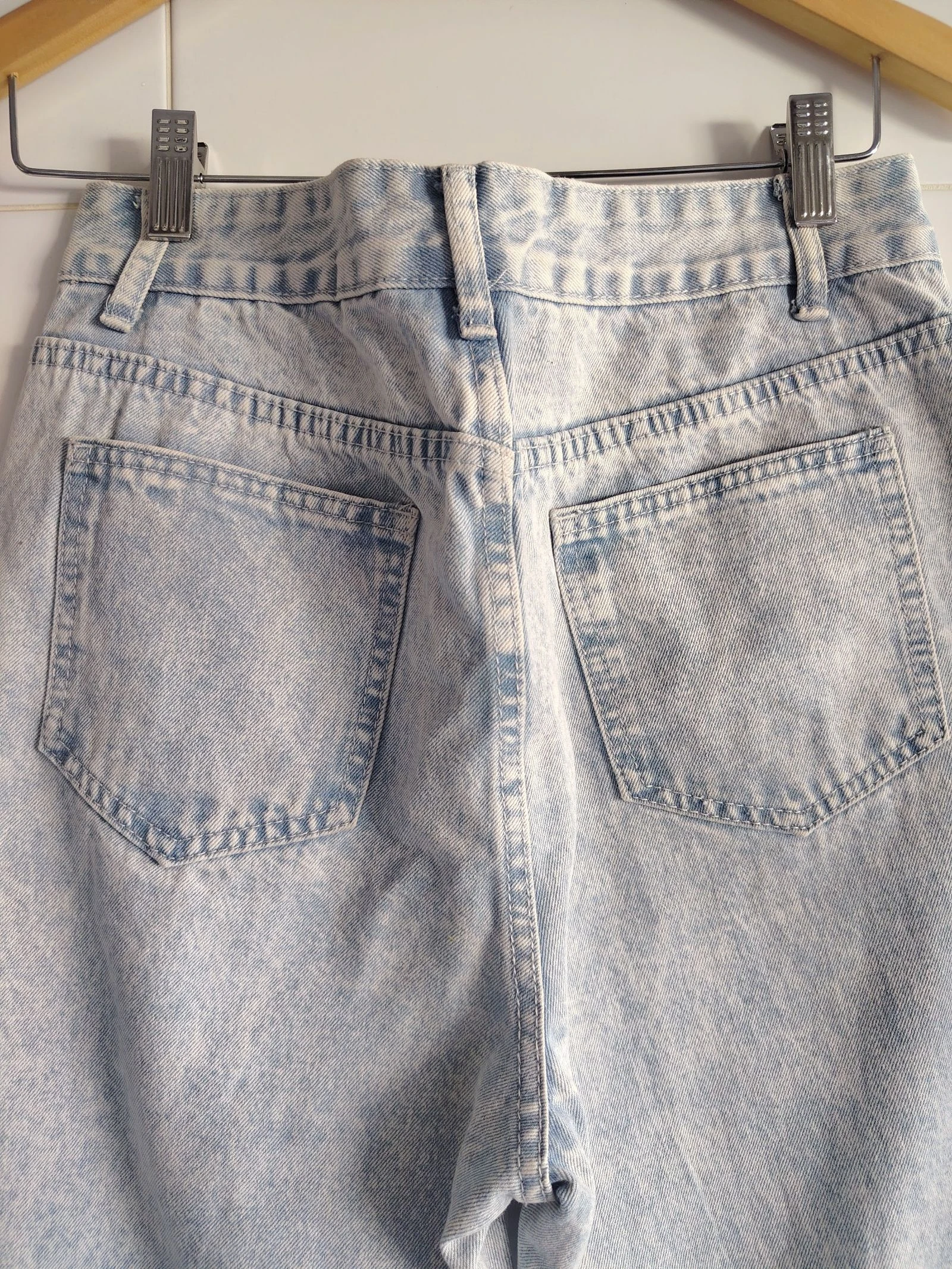 Jean mom fit bleu clair déchiré – Taille 38 – Neuf – photo 5